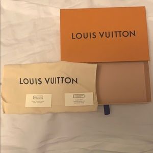 Louis Vuitton box